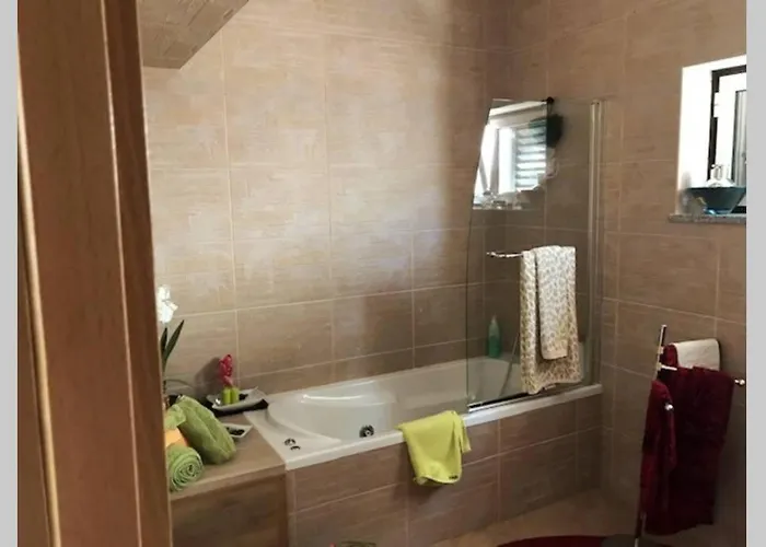 Villa Holidays “villa Familia Silva” Ribeiradio