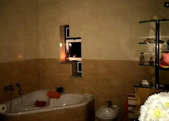 Villa Holidays “villa Familia Silva” *